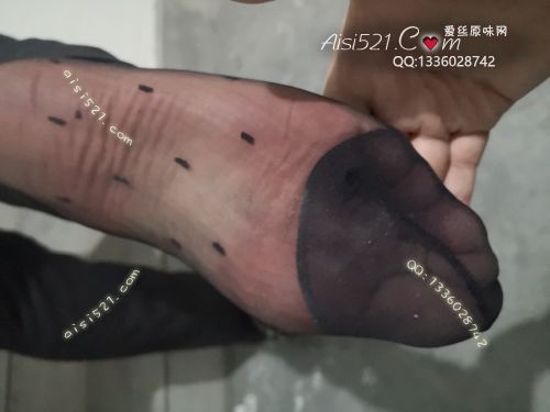 原味丝袜|袜类,臭短丝袜,致命臭(此活动MM随机,不能指定)——2020年5月份顾客订购(珠宝02黑丝)现收足底实拍