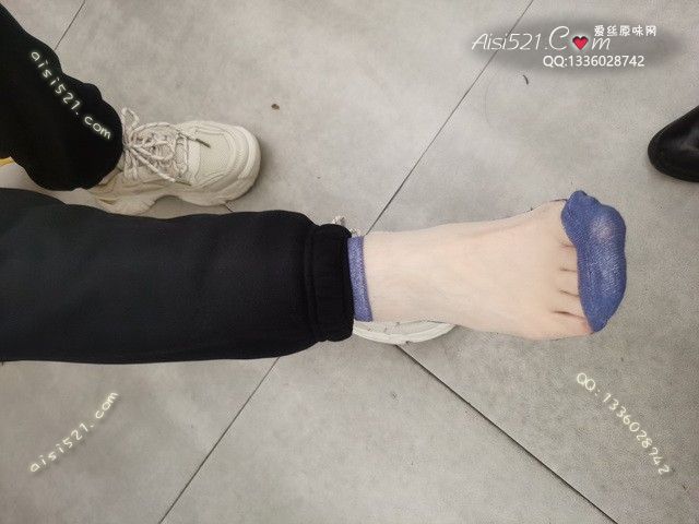 原味丝袜|袜类,臭短丝袜,爱丽丝(此活动可指定MM,但袜类随机)——2022年12月份顾客预订导购43卡通丝