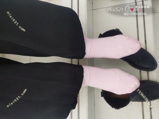 原味丝袜|袜类,臭棉袜,爱丽丝(此活动可指定MM,但袜类随机)——2023年03月份顾客预订珠宝02棉袜