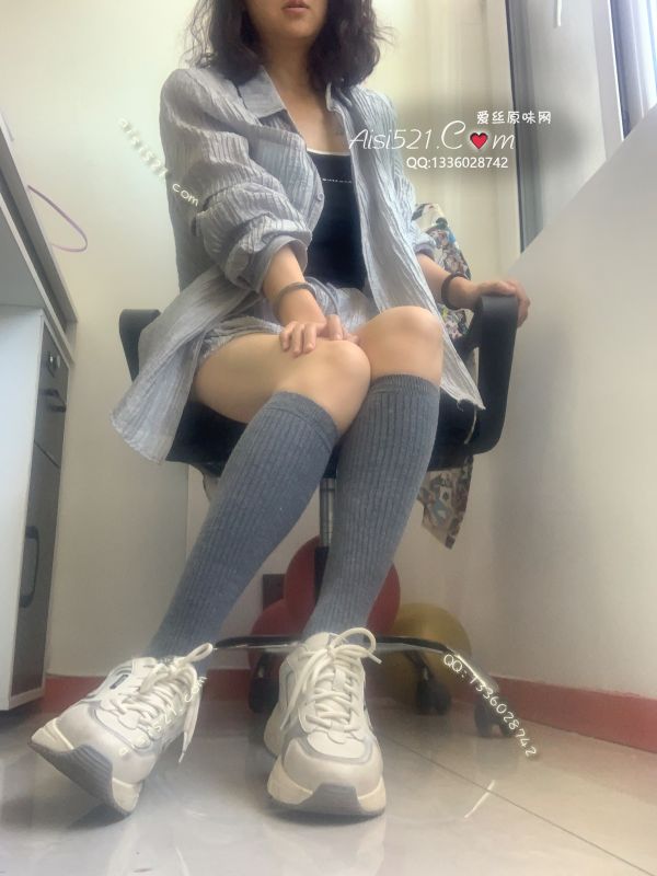 小腿袜！稀缺现货！仅此一条！适合清淡口味的原味丝袜|袜类臭棉袜