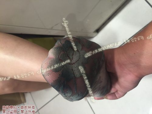 原味丝袜|袜类,臭船袜,爱丽丝（本土的BYD）——2017年8月下旬顾客订购（化妆33妹妹-发黑的肉船袜），此活动免费拍摄打包图