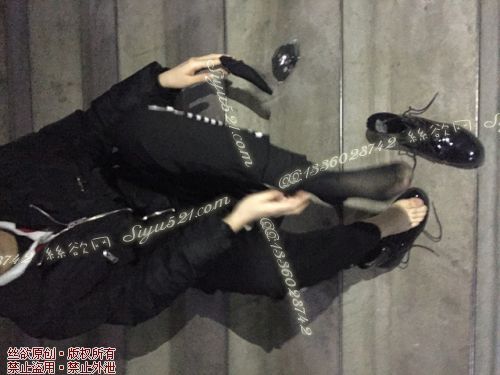 原味丝袜|袜类,臭短丝袜,致命臭(此活动MM随机，不能指定)——2017年10月下旬顾客订购致命臭活动MM（【10.1赠送活动】化妆30妹妹-黑丝）现收足底实拍，不可选择MM，免费附