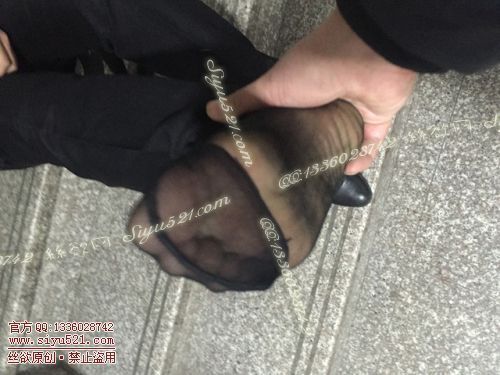 原味丝袜|袜类,臭短丝袜,致命臭(此活动MM随机，不能指定)——2017年11月初、中旬顾客订购致命臭活动MM（【10.1赠送活动】珠宝妹妹-黑丝）现收足底实拍，不可选择MM，免费附