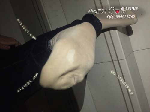 原味丝袜|袜类,臭棉袜,致命臭(此活动MM随机，不能指定)——2017年12月下旬顾客订购致命臭活动MM（珠宝02妹妹-棉袜）现收足底实拍，不可选