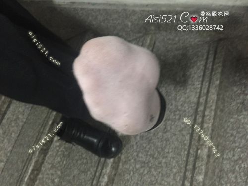 原味丝袜|袜类,臭棉袜,致命臭(此活动MM随机，不能指定)——2018年1月初旬顾客订购致命臭活动MM（珠宝28妹妹-棉袜）现收足底实拍，不可选