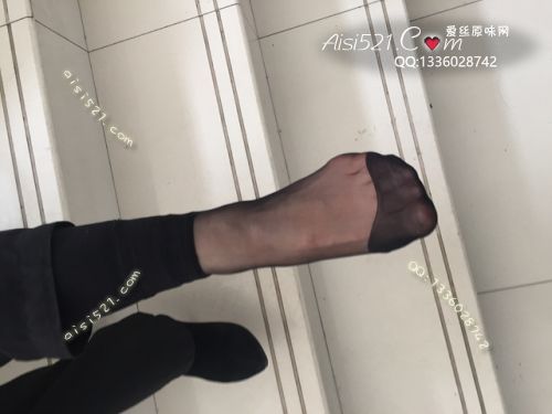 原味丝袜|袜类,臭短丝袜,致命臭(此活动MM随机，不能指定)——2018年4月初、中旬【新年买2赠1活动-3月底已结束】赠送顾客（制服熟女-黑丝）现收足底实拍