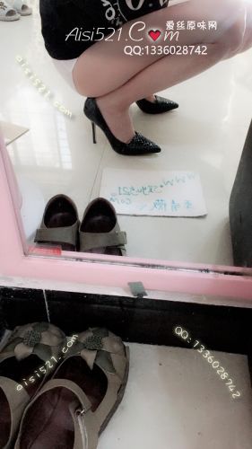 原味女鞋|鞋类,时装鞋,不得了，女王MUM穿上这样的黑色大牌名品迪奥christian dior气垫高跟鞋，美的你都有点嫉妒了