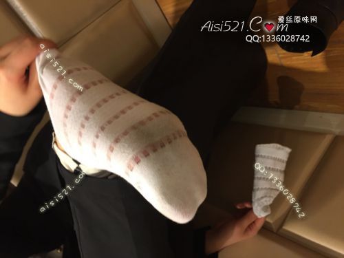 原味丝袜|袜类,臭棉袜,爱丽丝（本土的BYD）——2018年4月下旬顾客订购（导购20妹妹-白棉袜），此活动免费拍摄打包图