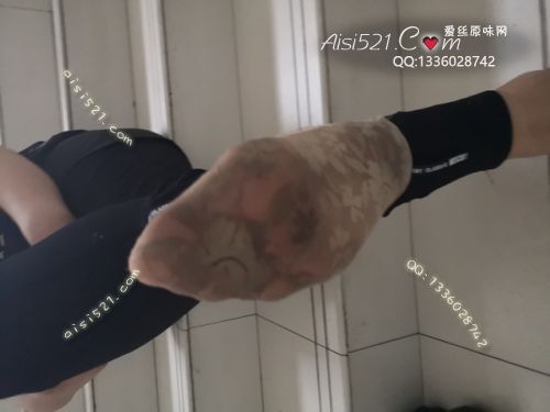 原味丝袜|袜类,臭船袜,致命臭(此活动MM随机，不能指定)——2018年6月初、中旬顾客订购致命臭活动MM（珠宝02妹妹-船袜）现收足底实拍