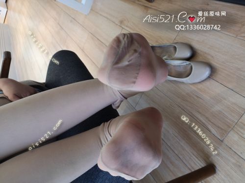 原味丝袜|袜类,臭连裤袜,致命臭(此活动MM随机，不能指定)——2018年7下旬顾客订购致命臭活动MM（品牌甜点店妹妹-肉丝）现收足底实拍