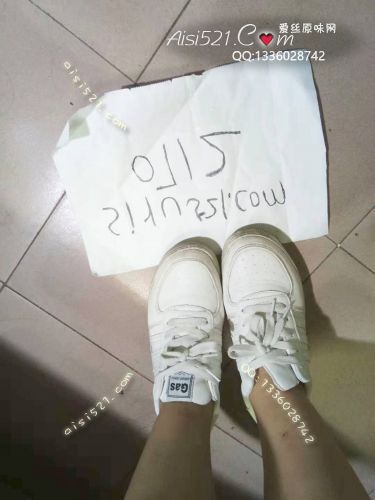 原味女鞋|鞋类,运动鞋,穿了很久的小白鞋。去别人家都不好意思脱鞋