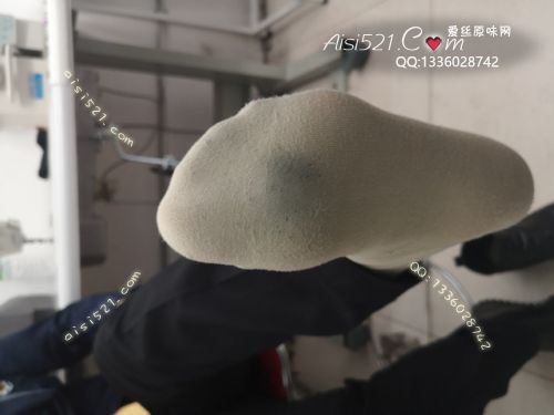 原味丝袜|袜类,臭棉袜,爱丽丝(此活动可指定MM,但袜类随机)——2018年11月中下旬顾客【双11买2赠1活动火爆订购】(导购16美女-恶臭棉袜),此活动免费拍摄打包图