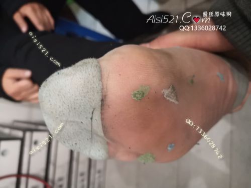 原味丝袜|袜类,臭短丝袜,爱丽丝(此活动可指定MM,但袜类随机)——2018年11月中下旬顾客【双11买2赠1活动火爆订购】(导购熟女-水晶丝袜),此活动免费拍摄打包图