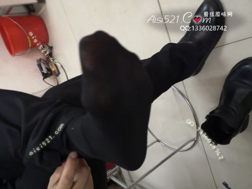 原味丝袜|袜类,臭棉袜,致命臭(此活动MM随机，不能指定)——2018年11月中下旬【双11买2增1活动】赠送顾客（导购美女-恶臭棉袜）现收足底实拍