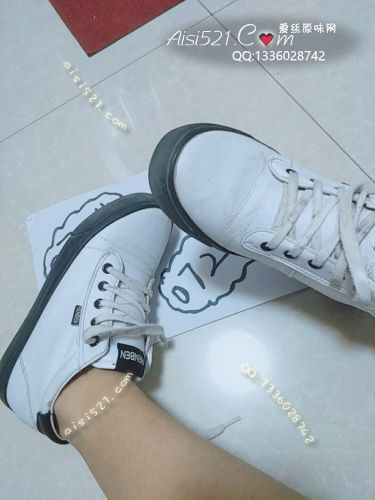 穿了三年很闲置的超臭休闲鞋，下单给哥哥光脚穿原味女鞋|鞋类休闲平底