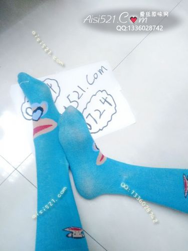 有穿着痕迹很臭的蓝色卡通长筒袜原味丝袜|袜类臭棉袜