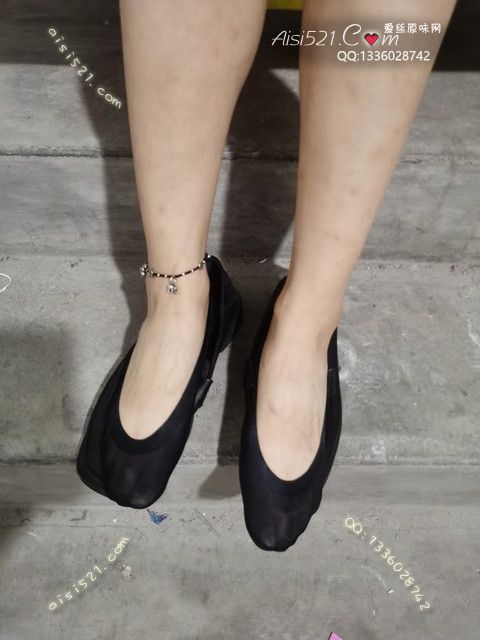 原味丝袜|袜类,臭船袜,爱丽丝(此活动可指定MM,但袜类随机)——2023年08月份顾客预订奢10船袜