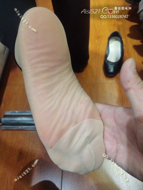 原味丝袜|袜类,臭短丝袜,爱丽丝(此活动可指定MM,但袜类随机)——2023年08月份顾客预订导购40肉丝