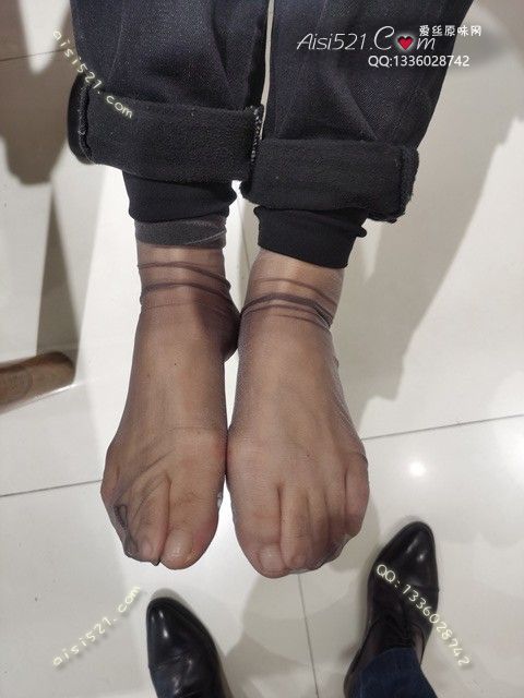 原味丝袜|袜类,臭短丝袜,爱丽丝(此活动可指定MM,但袜类随机)——2023年10月份顾客预订熟女导购05灰丝