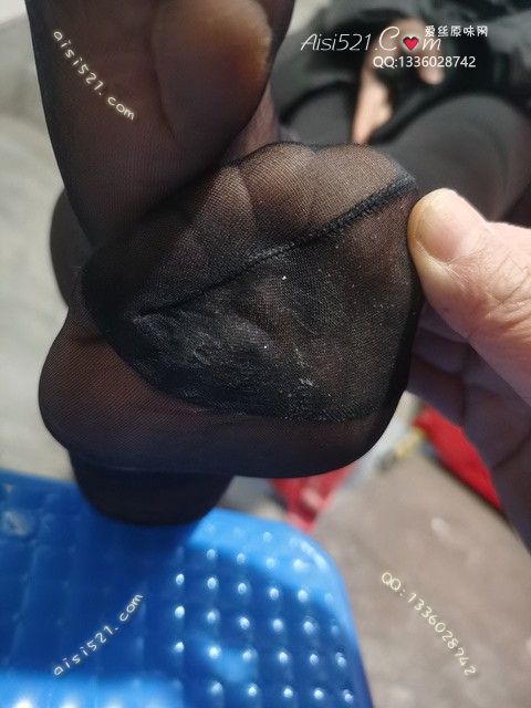 原味丝袜|袜类,臭短丝袜,爱丽丝(此活动可指定MM,但袜类随机)——2023年12月份顾客预订奢04黑丝