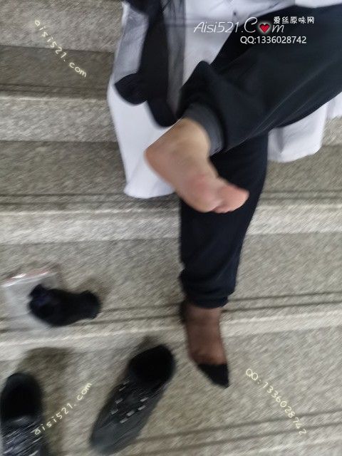 原味丝袜|袜类,臭短丝袜,爱丽丝(此活动可指定MM,但袜类随机)——2024年01月份顾客预订珠宝02棉底黑丝