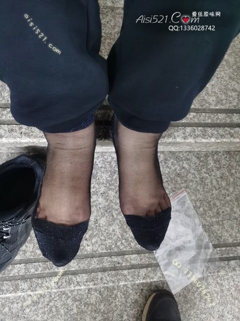 原味丝袜|袜类,臭短丝袜,爱丽丝(此活动可指定MM,但袜类随机)——2024年02月份顾客预订珠宝02棉底黑丝