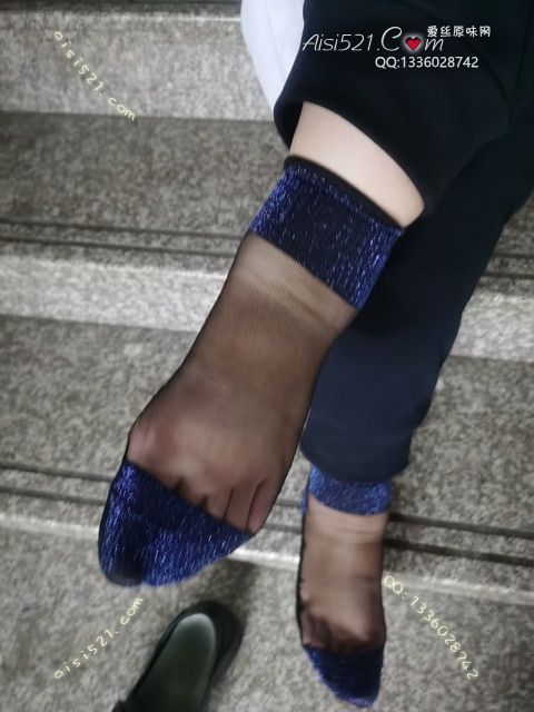 原味丝袜|袜类,臭短丝袜,爱丽丝(此活动可指定MM，但袜类随机)——2024年04月份顾客预订珠宝02棉底黑丝