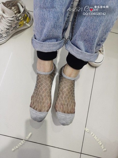 原味丝袜|袜类,臭短丝袜,爱丽丝(此活动可指定MM,但袜类随机)——2024年04月份顾客预订导购02性感卡通丝