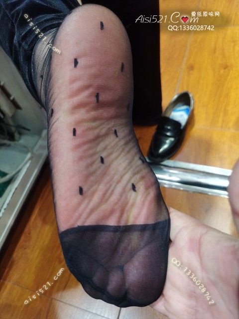 原味丝袜|袜类,臭短丝袜,致命臭(此活动MM随机,不能指定)——2024年04月份顾客预订导购40皮鞋黑丝