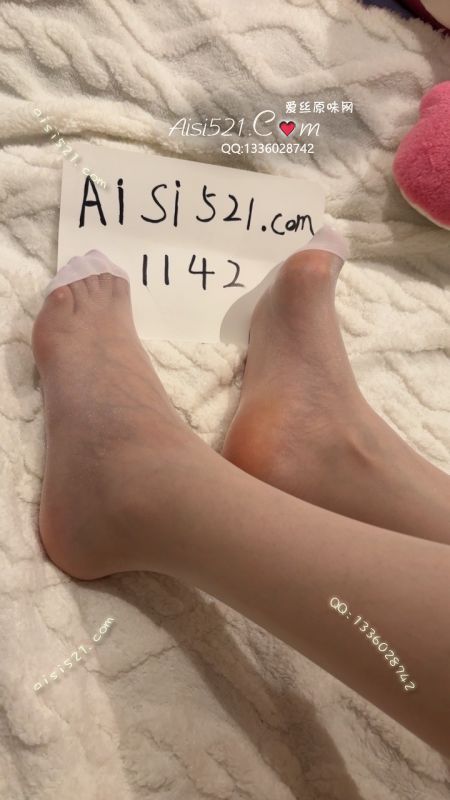 原味丝袜|袜类,臭连裤袜,白色袜袜哦，好美，珠光色 臭臭的
