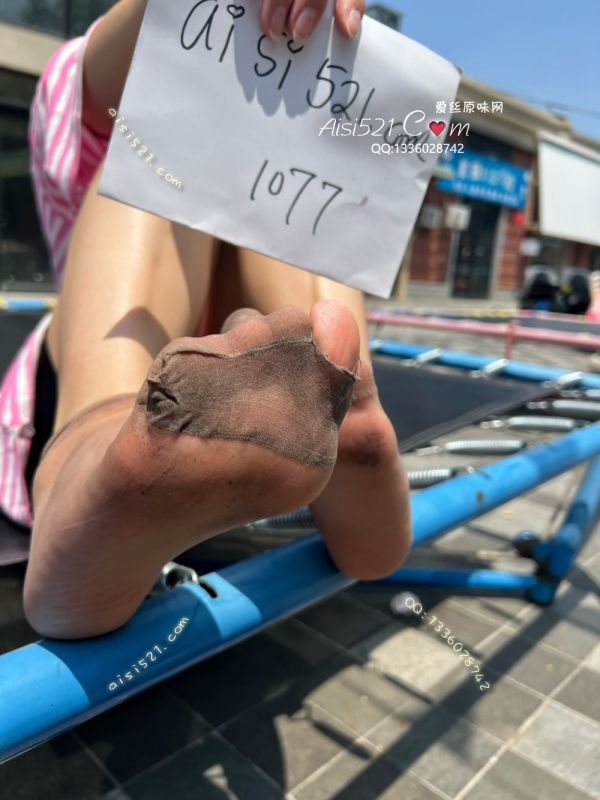 原味丝袜|袜类,臭短丝袜,肉短丝“‘玩命窒息臭'~穿的太要命了这双，都穿漏脚丫了。。。