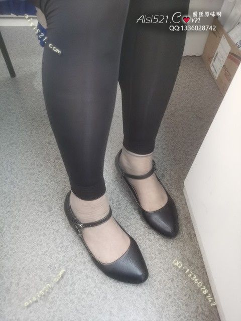 原味丝袜|袜类,臭短丝袜,爱丽丝(此活动可指定MM，但袜类随机)——2024年06月份顾客预订导购09性感高跟灰丝