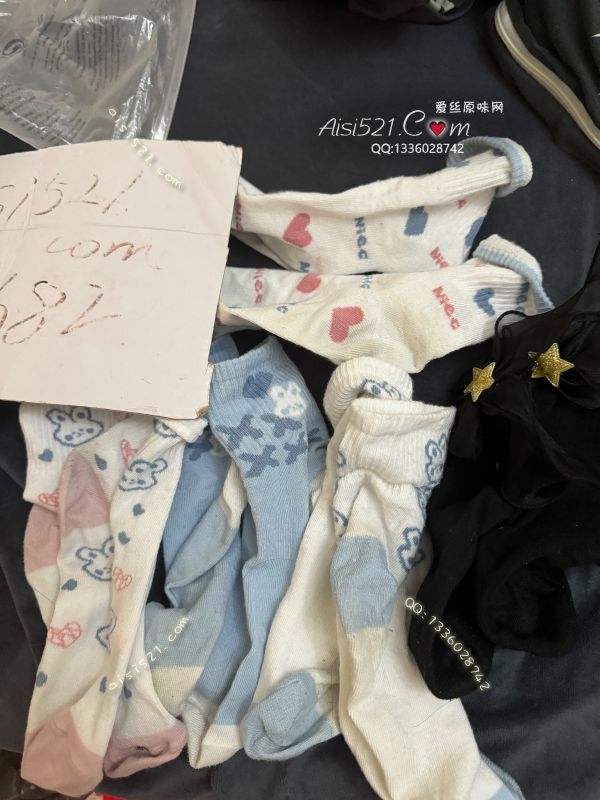 原味丝袜|袜类,现货5条以上臭袜打包,五双少女可爱臭棉袜打包带走～扑面的快乐可遇不可求