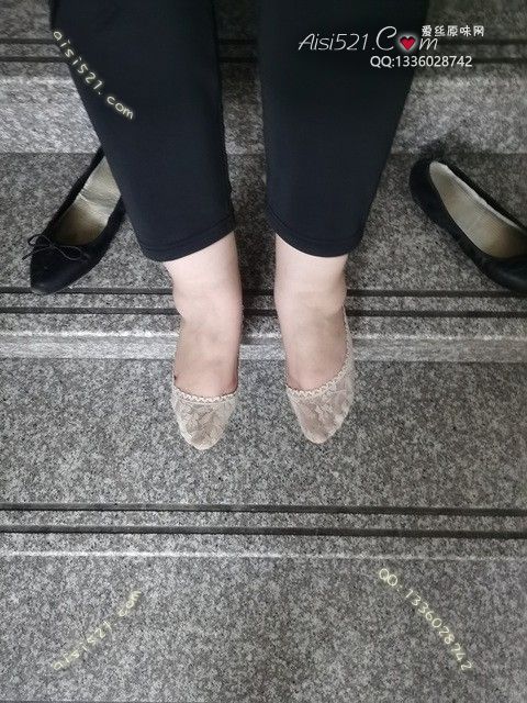 原味丝袜|袜类,臭船袜,爱丽丝(此活动可指定MM，但袜类随机)——2024年07月份顾客预订珠宝02船袜