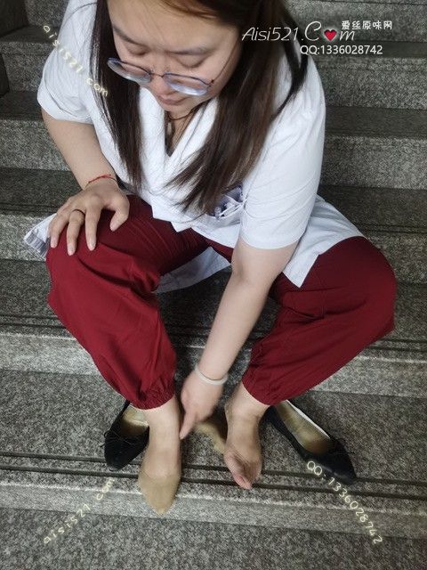 爱丽丝(此活动可指定MM，但袜类随机)——2024年08月份顾客预订珠宝02船袜原味丝袜|袜类臭船袜