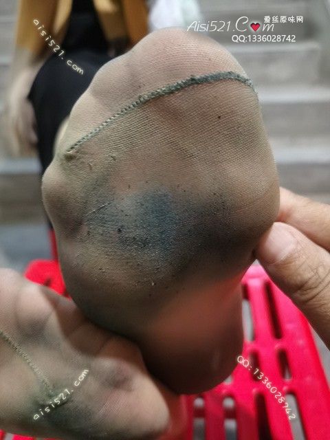 爱丽丝(此活动可指定MM，但袜类随机)——2024年10月份顾客预订奢04肉丝连裤原味丝袜|袜类臭连裤袜