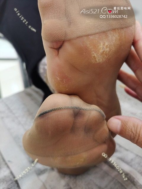 爱丽丝(此活动可指定MM，但袜类随机)——2024年10月份顾客预订导购03性感咖啡丝原味丝袜|袜类臭短丝袜