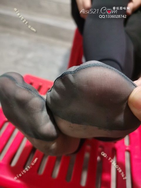 爱丽丝(此活动可指定MM，但袜类随机)——2024年10月份顾客预订奢04重口味灰丝原味丝袜|袜类臭短丝袜