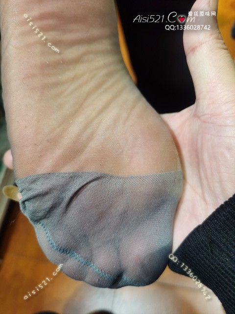 爱丽丝(此活动可指定MM，但袜类随机)——2024年10月份顾客预订导购40性感灰丝原味丝袜|袜类臭短丝袜