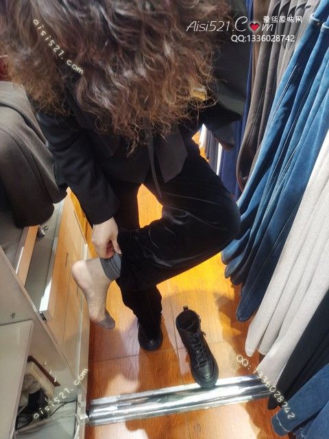 爱丽丝(此活动可指定MM，但袜类随机)——2024年10月份顾客预订导购40性感灰丝原味丝袜|袜类臭短丝袜