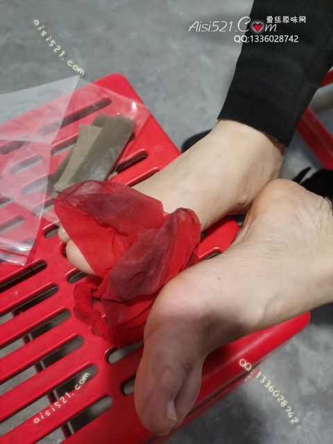 原味丝袜|袜类,臭短丝袜,致命臭(此活动MM随机，不能指定)——2024年10月份顾客预订奢04汗透红色性感短丝