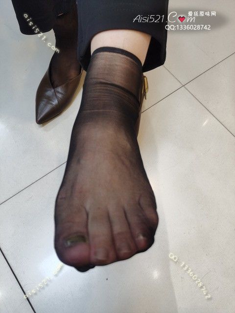 爱丽丝(此活动可指定MM，但袜类随机)——2024年10月份顾客预订导购06性感黑丝原味丝袜|袜类臭短丝袜