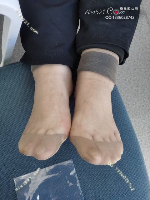 致命臭(此活动MM随机，不能指定)——2024年10月份顾客预订导购新妹妹大汗脚肉丝原味丝袜|袜类臭短丝袜