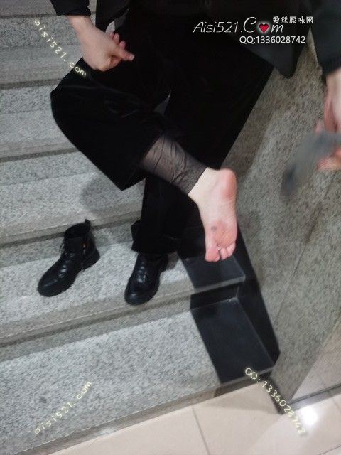 爱丽丝(此活动可指定MM，但袜类随机)——2024年10月份顾客预订导购40性感灰丝原味丝袜|袜类臭短丝袜