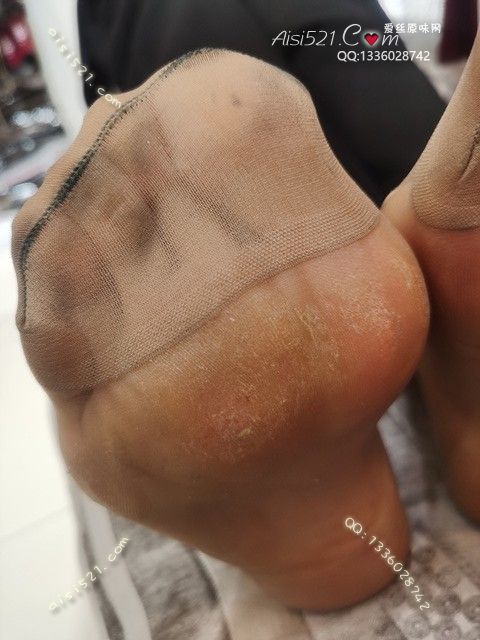 爱丽丝(此活动可指定MM，但袜类随机)——2024年11月份顾客预订导购03咖啡丝原味丝袜|袜类臭短丝袜