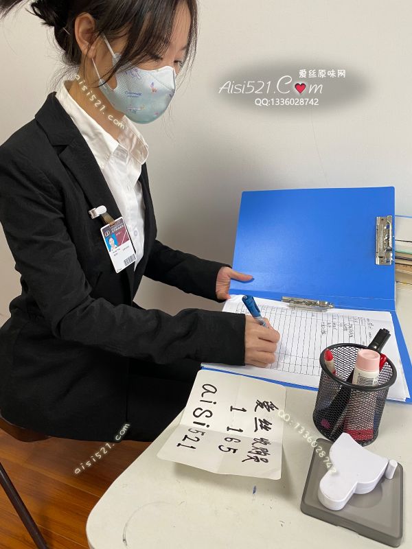 职场魅力(此活动2双起订，免费拍图)合约部01MM肉色短丝 痕迹迷人味道酸爽夹杂一丝香气与皮革混合味原味丝袜|袜类臭短丝袜