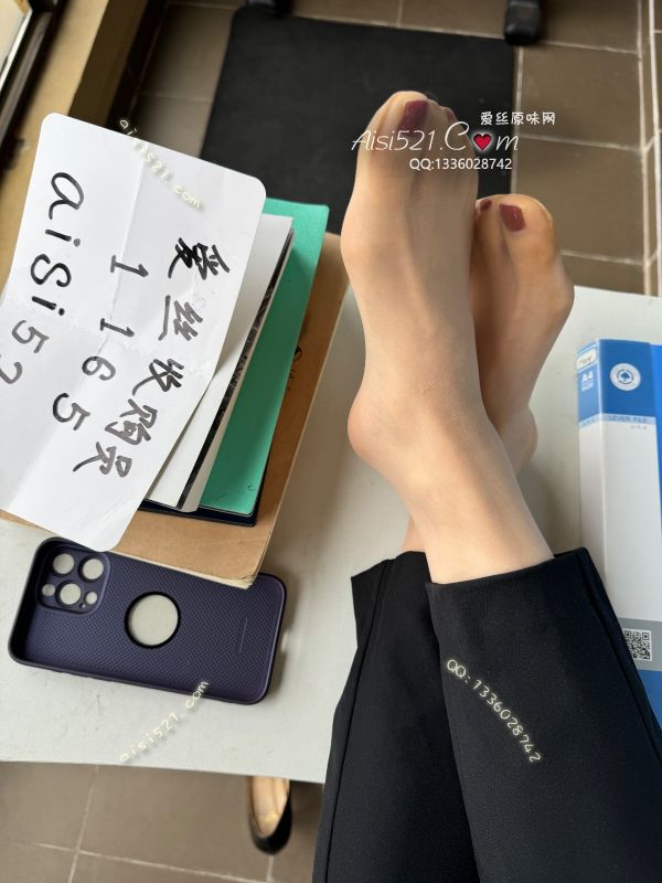 职场魅力(此活动2双起订，免费拍图)合约部01MM 酸臭短肉丝性感足尖透明 三天效果，味道十足 有皮革味 酸臭味混合原味丝袜|袜类臭短丝袜