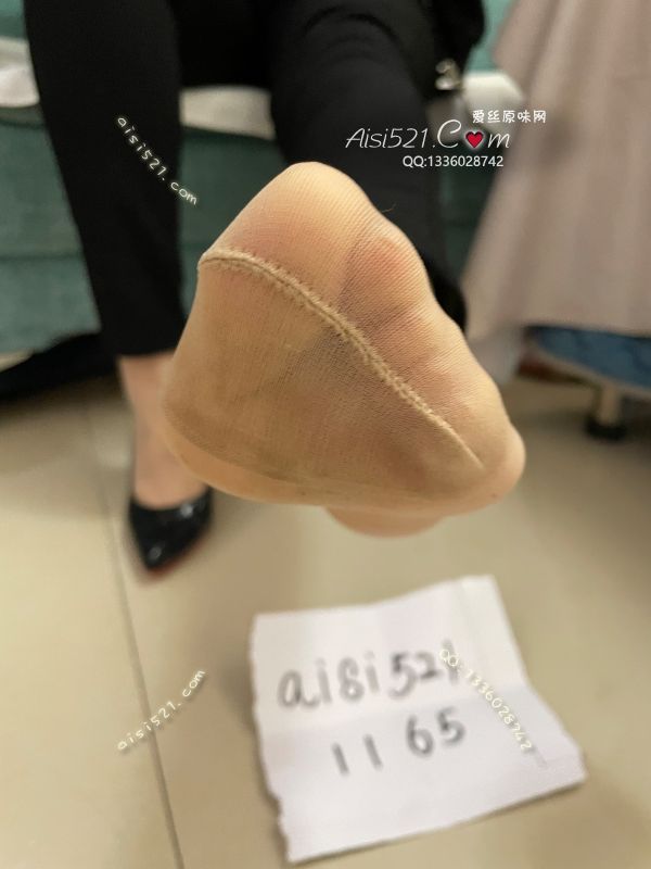 职场魅力(此活动2双起订，免费拍图)——2024年12月份顾客预订服装店女老板短肉丝原味丝袜|袜类臭短丝袜