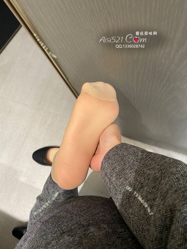 职场魅力(此活动2双起订，免费拍图)新增珠宝店专柜01妹妹，肉色短丝淡香夹杂酸爽味道迷人，原味丝袜|袜类臭短丝袜