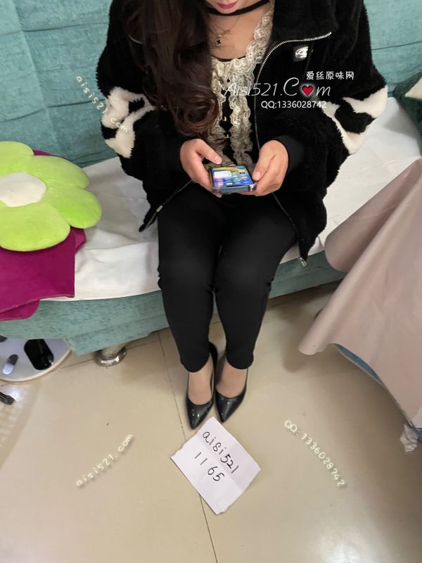 职场魅力(此活动2双起订，免费拍图)——2024年12月份顾客预订服装店女老板短肉丝原味丝袜|袜类臭短丝袜